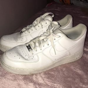 White Air Force 1 Size 9 in men